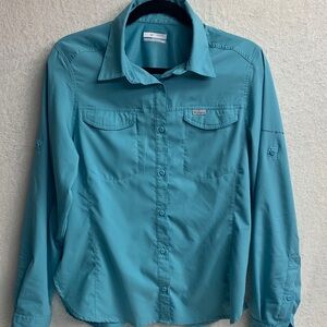 Columbia Men's Teal Button Down Shirt